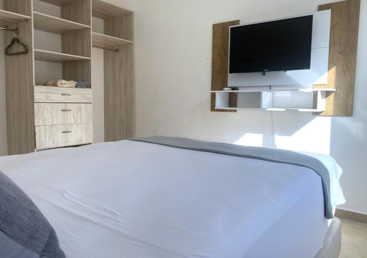 Casa Familiar En Condominio Privado Cerca De Playa Cancún Exterior foto